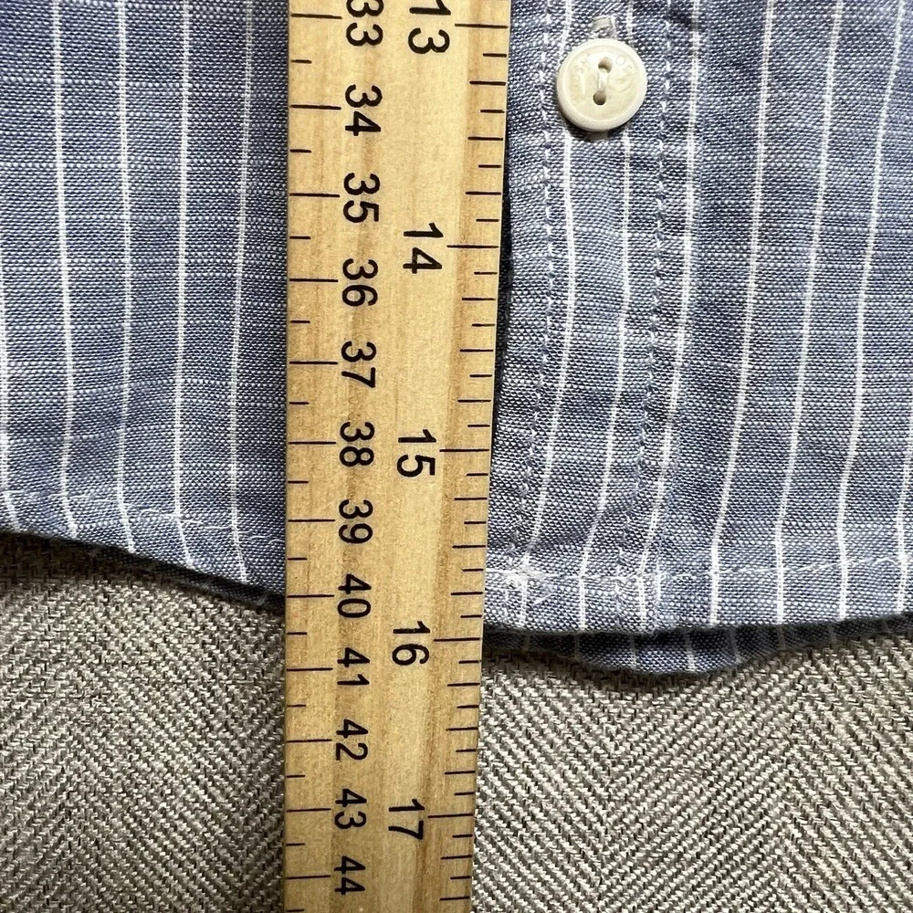 OshKosh B'gosh Button Down Short Sleeve Boys 3T Two Pockets Blue White‎ Stripe